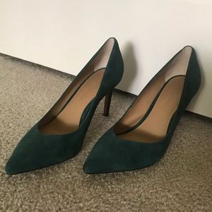 Banana Republic green suede heels